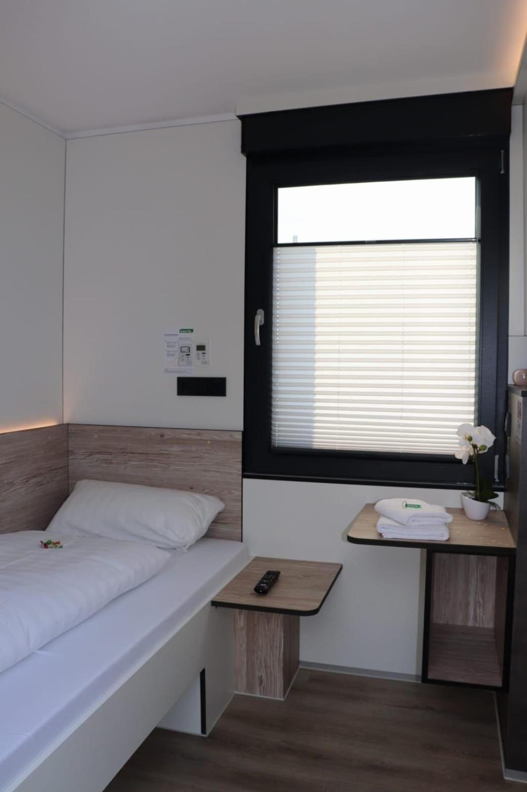 Roatel Holdorf A1 My-Roatel-Com Hotel Bagian luar foto